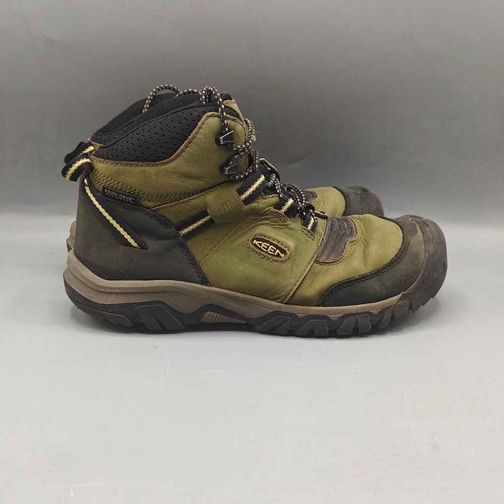 KEEN Kids Boy's Hiking   Ridge Flex Mid Waterproof Boots Sz 4 Youth Pre-Owned